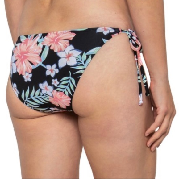 NWT Roxy Beach Classics Triangle Bikini Top with String Tie Bottoms - Picture 5 of 9